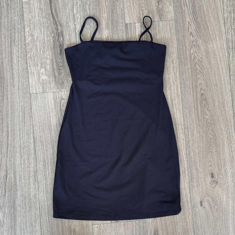 Elegant navy Spaghetti Strap Dress Susana Monaco (S) never worn